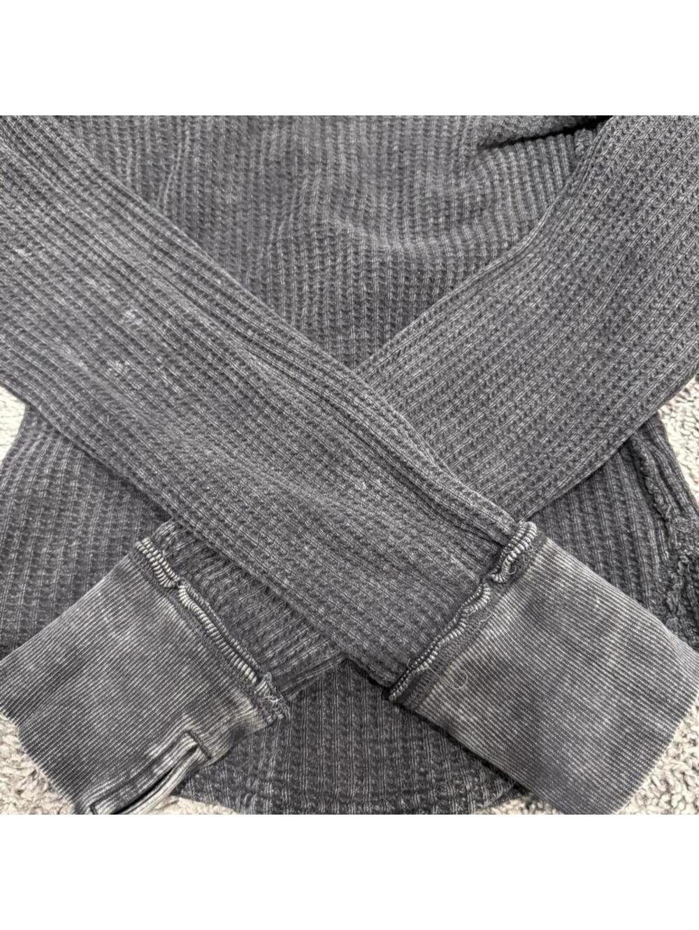 We The Free Medium Gray Waffle Knit Long Sleeve Top - Picture 2 of 3